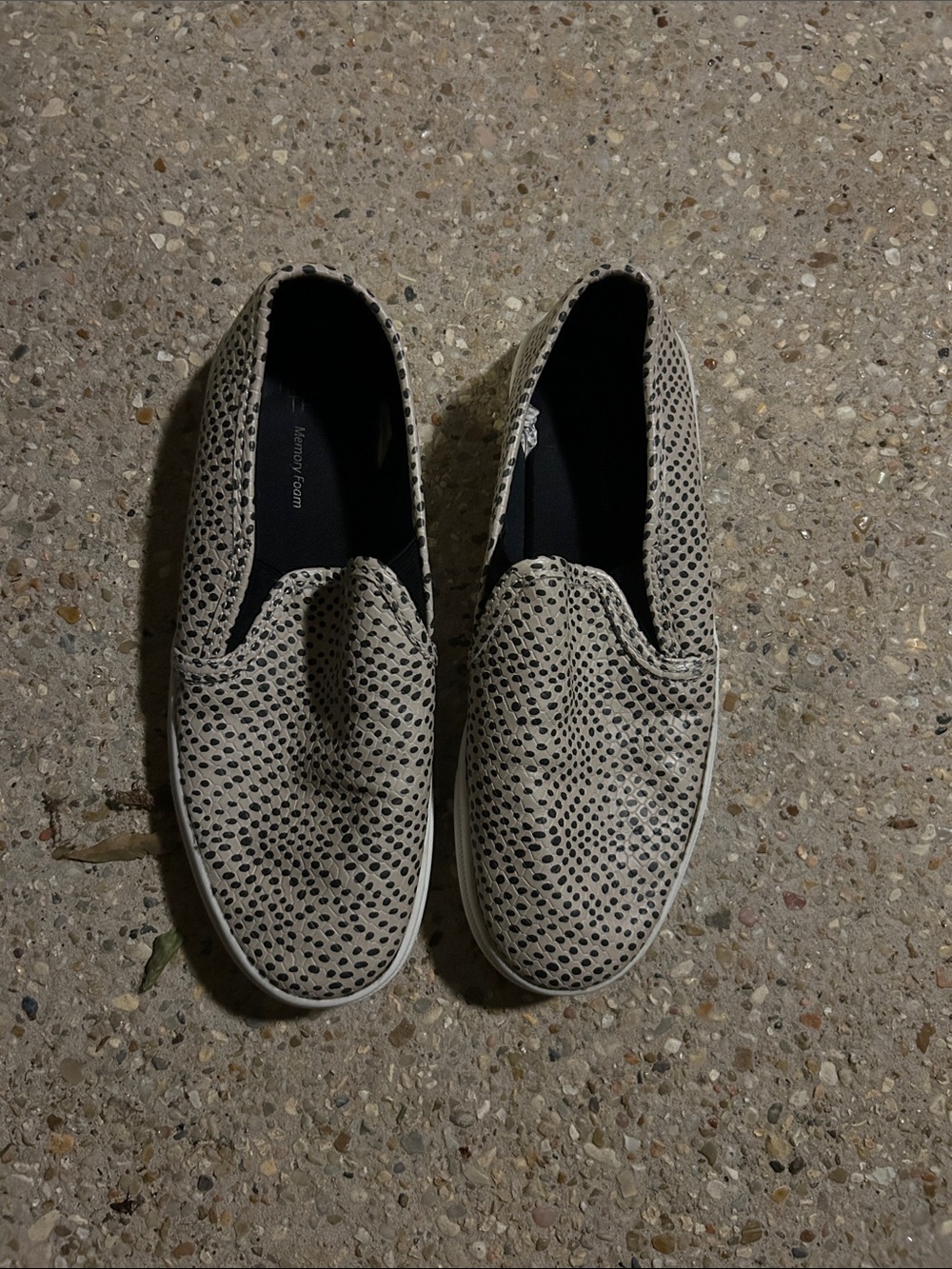 slip on shoes. Cream black dot 7-1/2